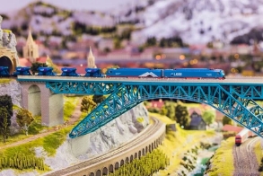 郧西县桥梁模型